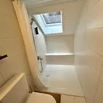 Modern 2br Loft In Historic Swiss 200m From Interlaken West شقة