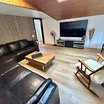 Modern 2br Loft In Historic Swiss 200m From Interlaken West شقة Unterseen