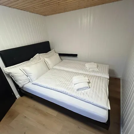 Modern 2br Loft In Historic Swiss 200m From Interlaken West شقة