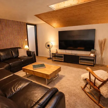 Modern 2br Loft In Historic Swiss 200m From Interlaken West *