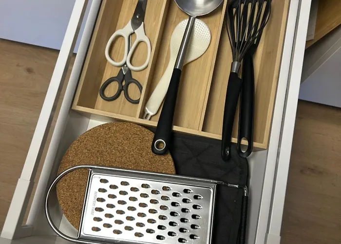 Apartman Historic 1673 2br Alpine Loft Interlaken Unterseen